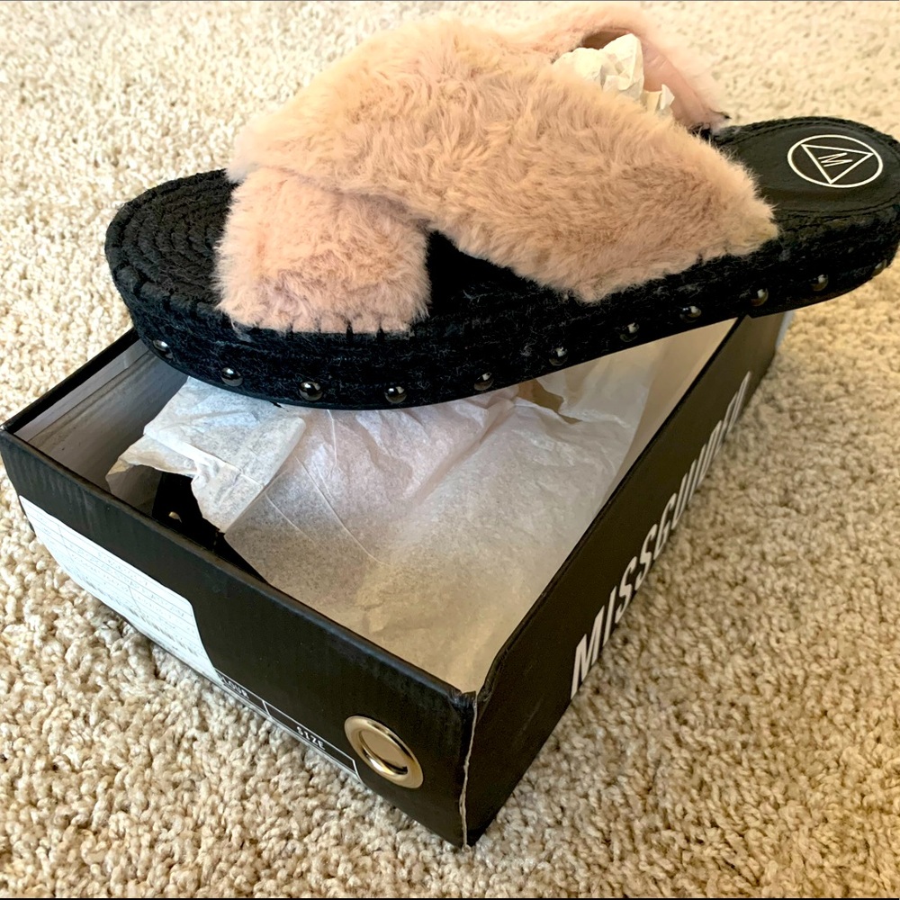 Missguided Fur Cross Strap Flatform 7.5